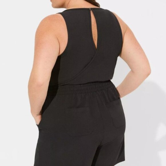 torrid brand Stretch Woven Active Romper With Surplice Back Size 1 Black - Picture 3 of 5